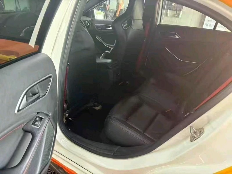 合肥15年奔驰AMG3