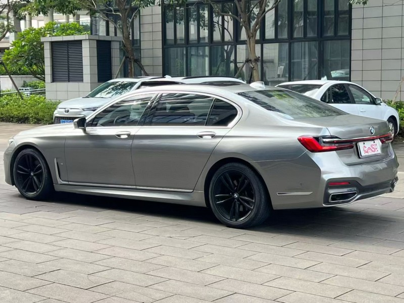 佛山21年宝马7系7