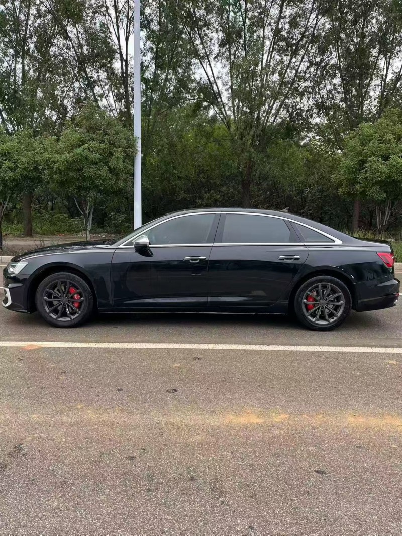 烟台19年奥迪A6L7