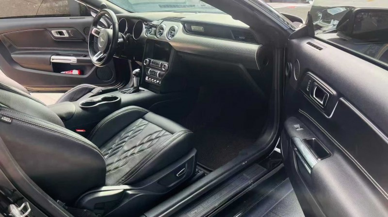 深圳20年福特野马6