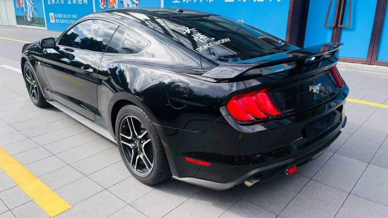 深圳20年福特野马8