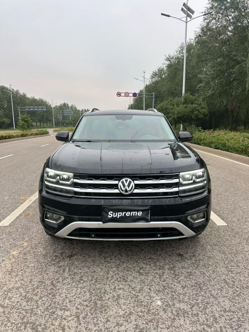 济南19年大众途昂1