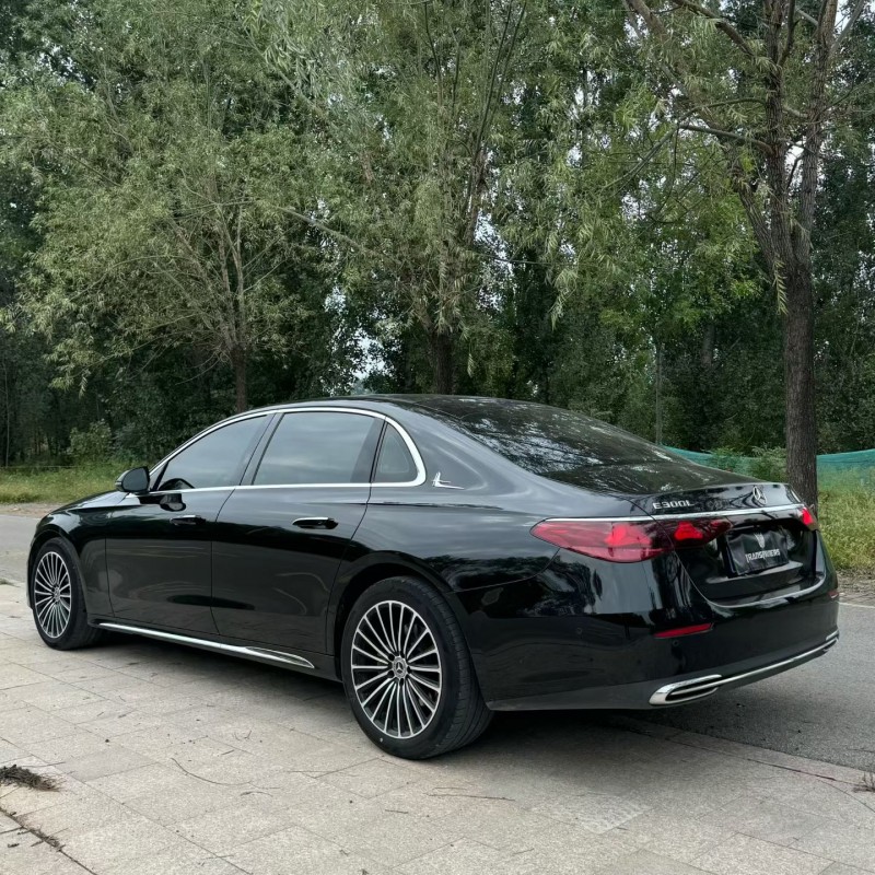 泰安24年奔驰E8
