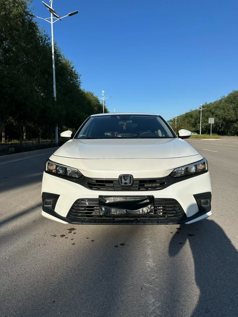 烟台22年本田思域1