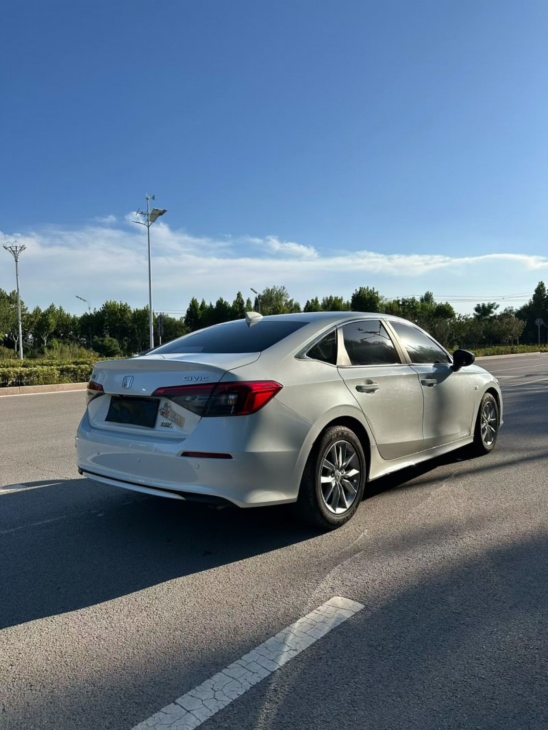 烟台22年本田思域9