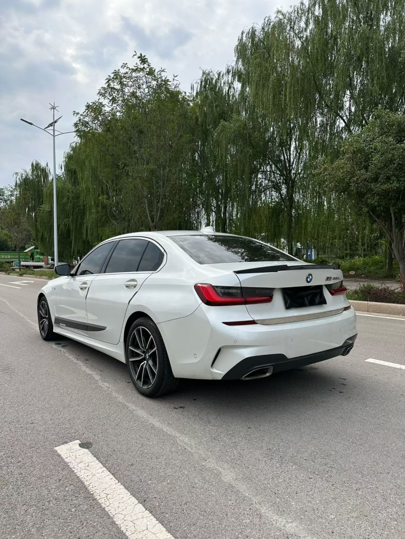 烟台20年宝马3系9