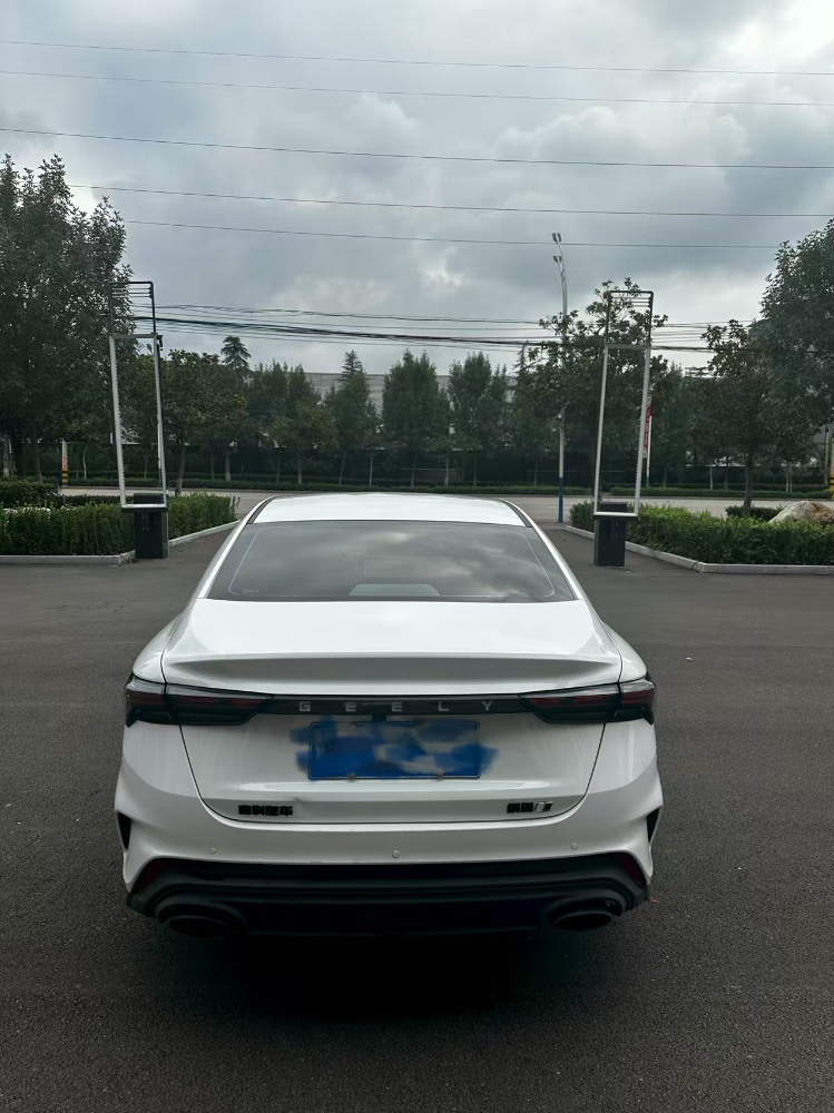 枣庄23年吉利缤瑞5