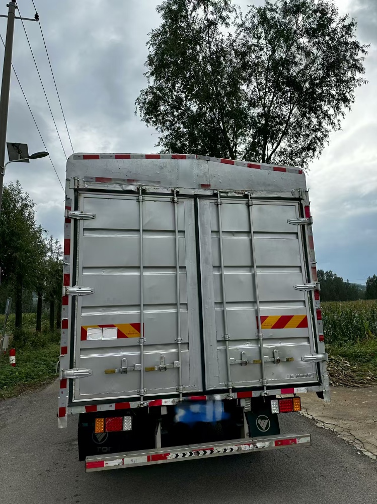 枣庄20年福田奥铃5