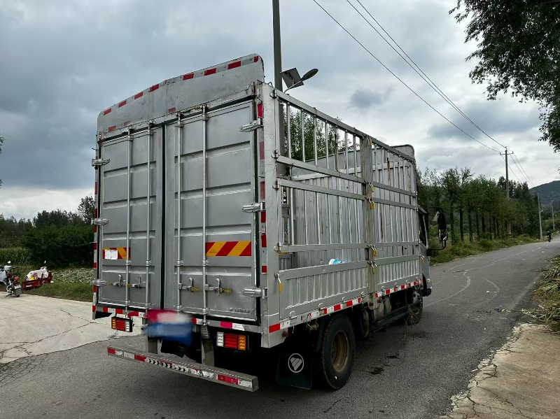 枣庄20年福田奥铃6