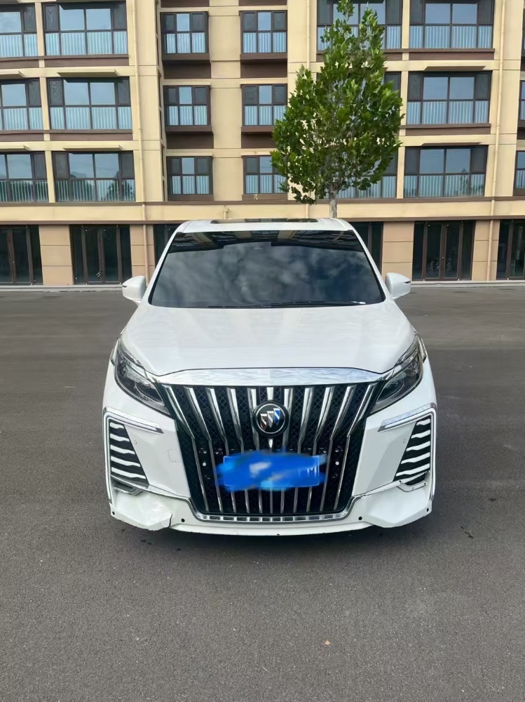 枣庄17年别克GL81