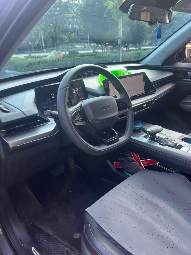 枣庄23年长安汽车欧尚8