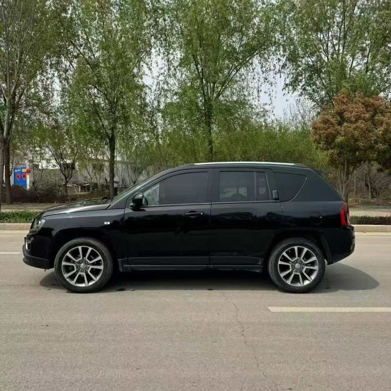 济南17年Jeep指南者7