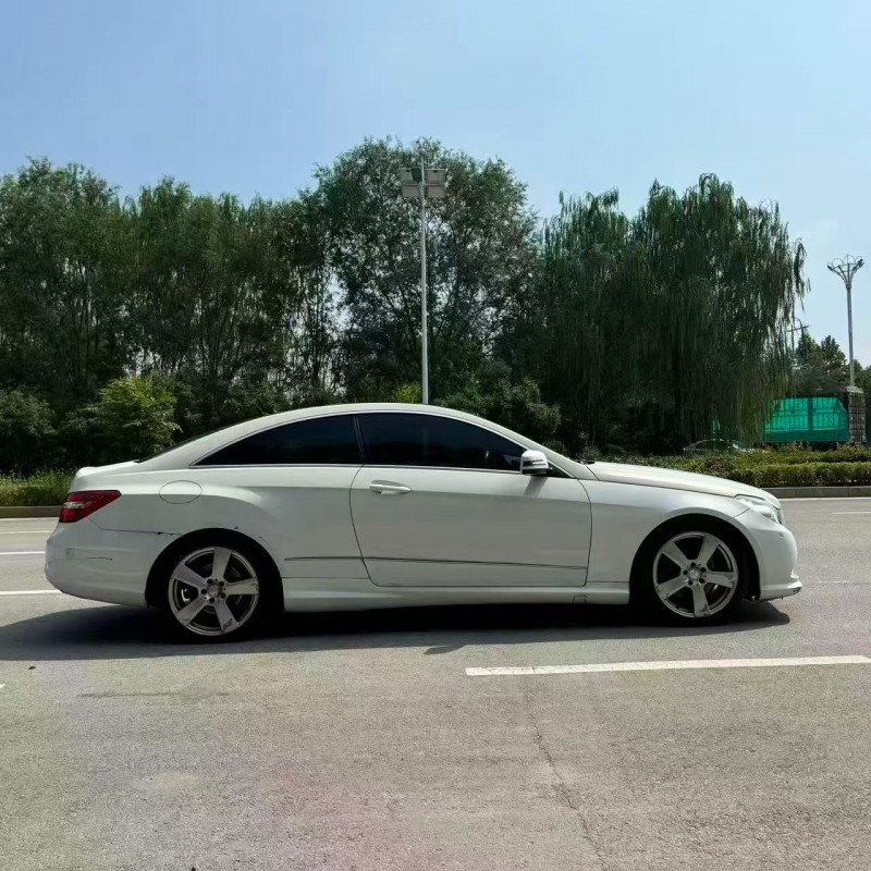 济宁13年奔驰E7