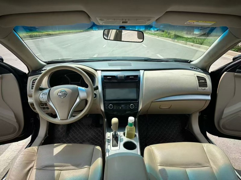 济南18年日产天籁5