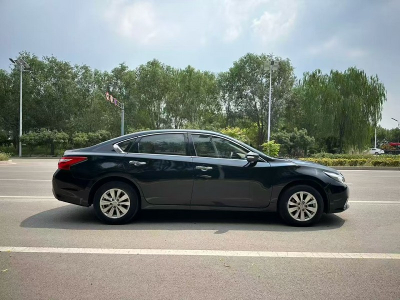 济南18年日产天籁9