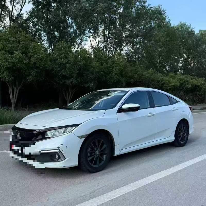 青岛21年本田思域3