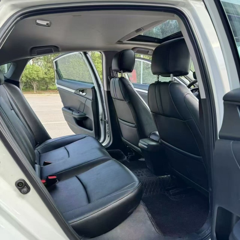 青岛21年本田思域6