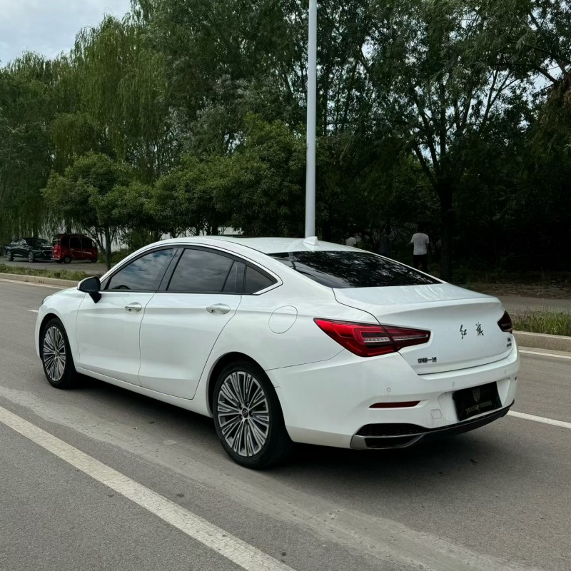 威海22年红旗H59