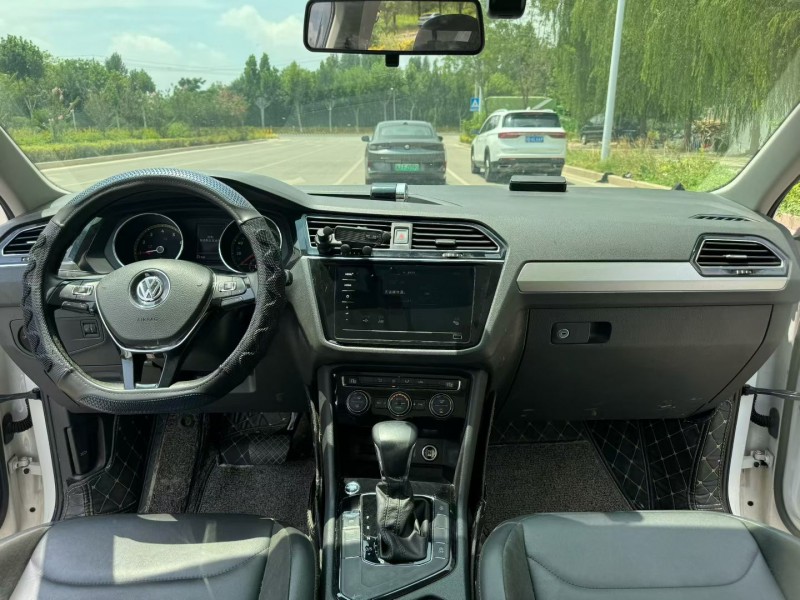 威海21年大众途观5