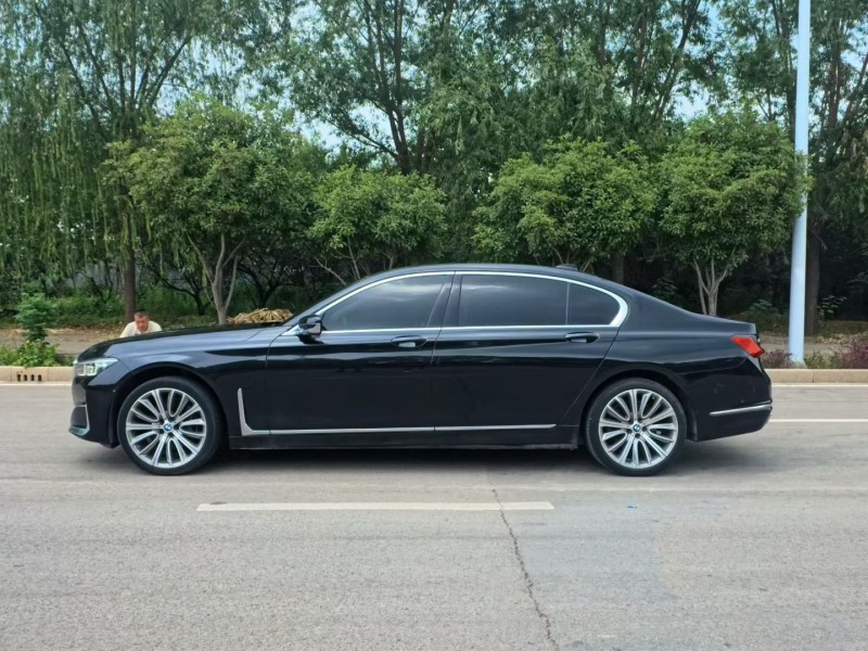 德州21年宝马7系6