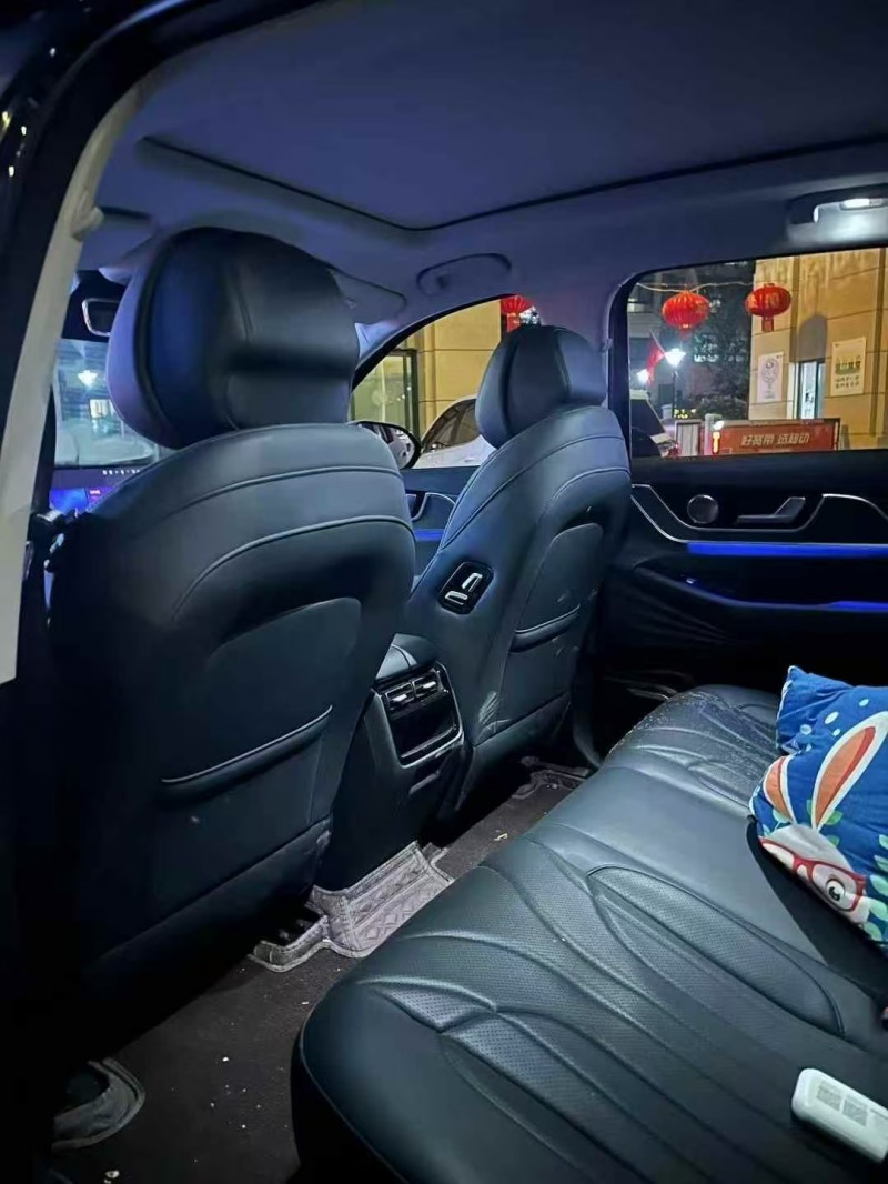 济宁18年荣威RX34