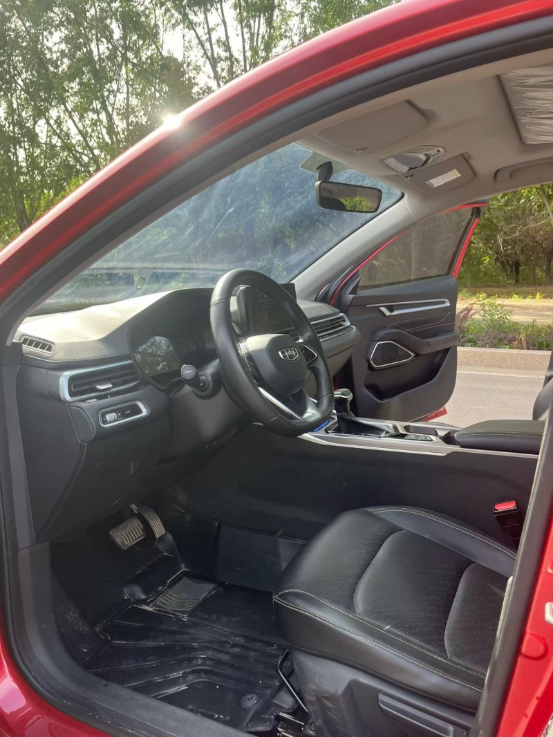 菏泽21年吉利帝豪4