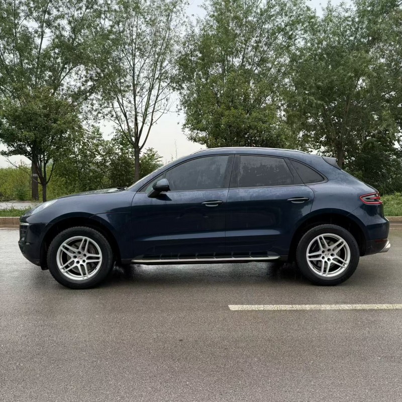 枣庄17年保时捷Macan9