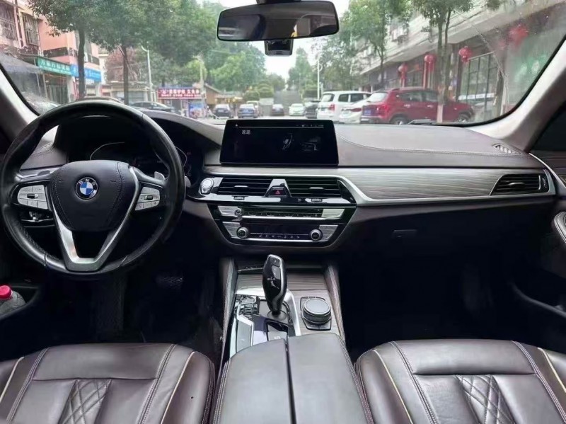 武汉20年宝马5系5