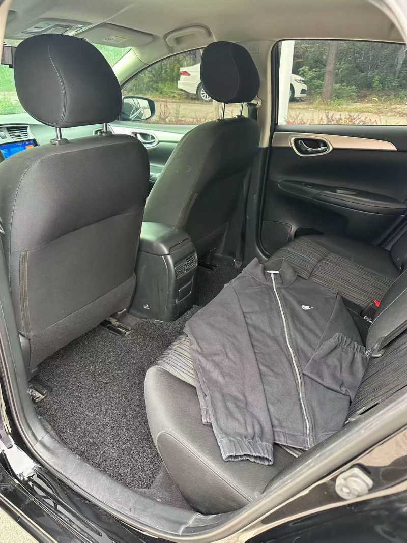 威海23年日产轩逸7