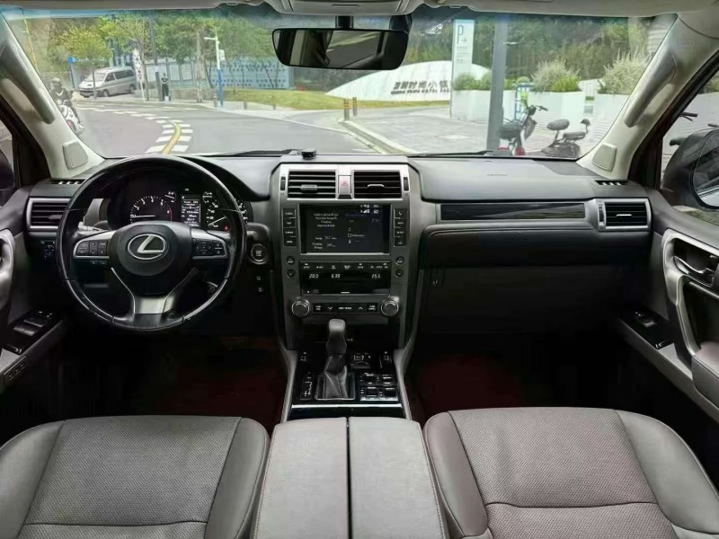 深圳20年雷克萨斯GX5