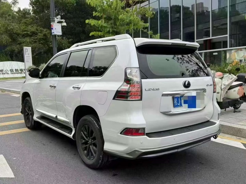 深圳20年雷克萨斯GX9