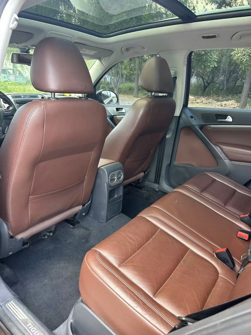 泰安15年大众途观5