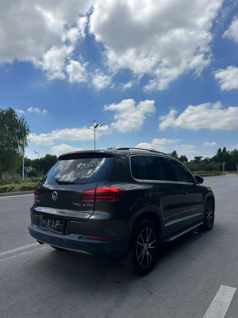 泰安15年大众途观7