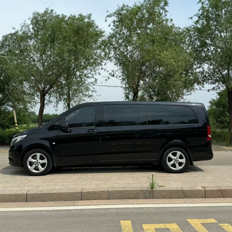 泰安20年奔驰威霆9