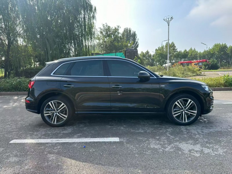 济南19年奥迪Q53