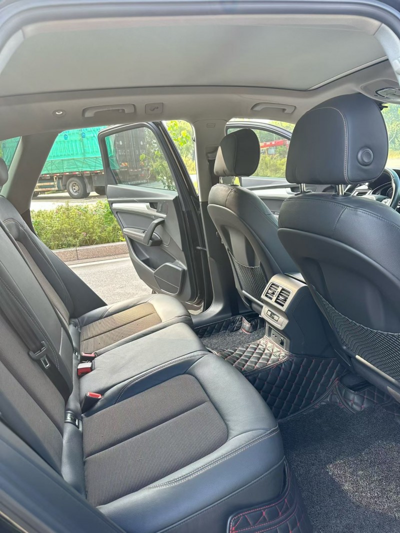 济南19年奥迪Q54