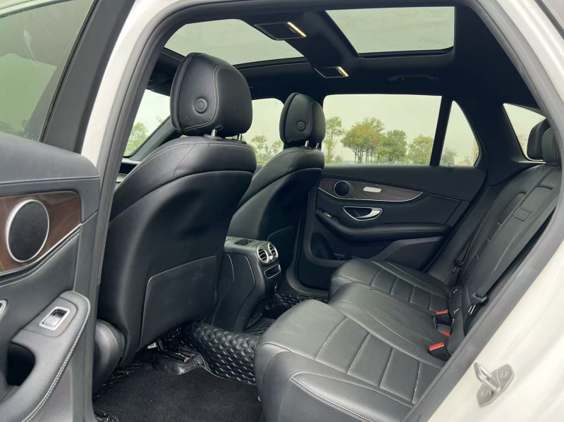 盐城19年奔驰GLC5