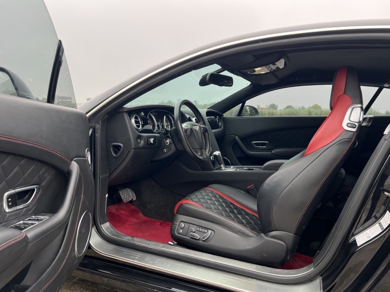 盐城18年宾利欧陆7