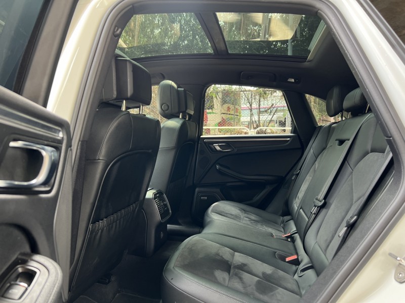 东莞19年保时捷Macan5