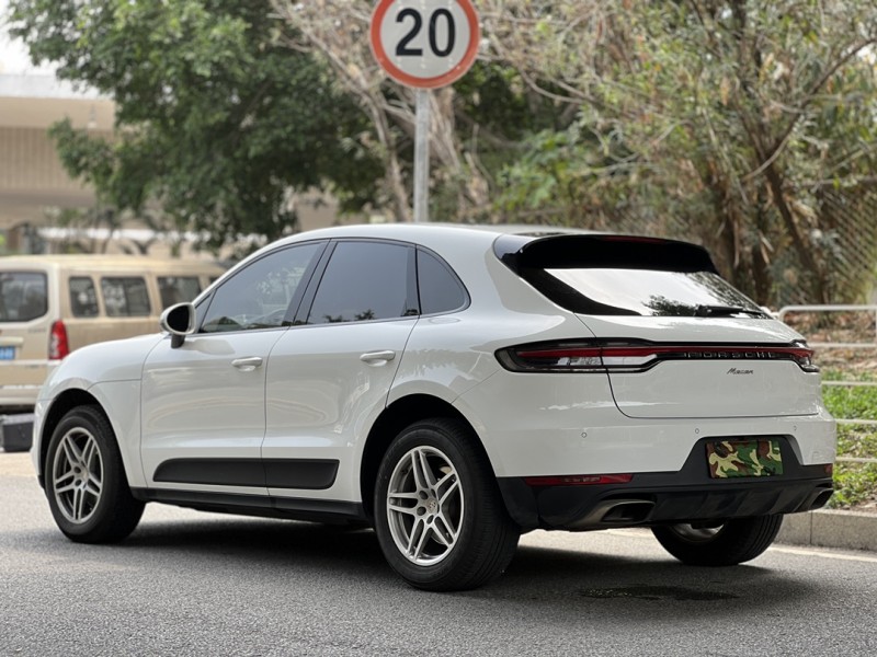 东莞19年保时捷Macan7
