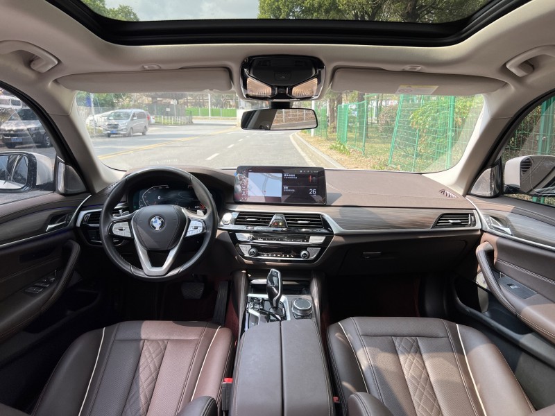 东莞21年宝马5系4