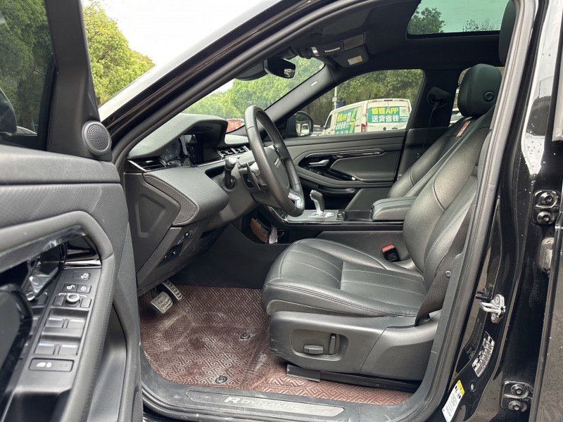 东莞21年路虎极光6