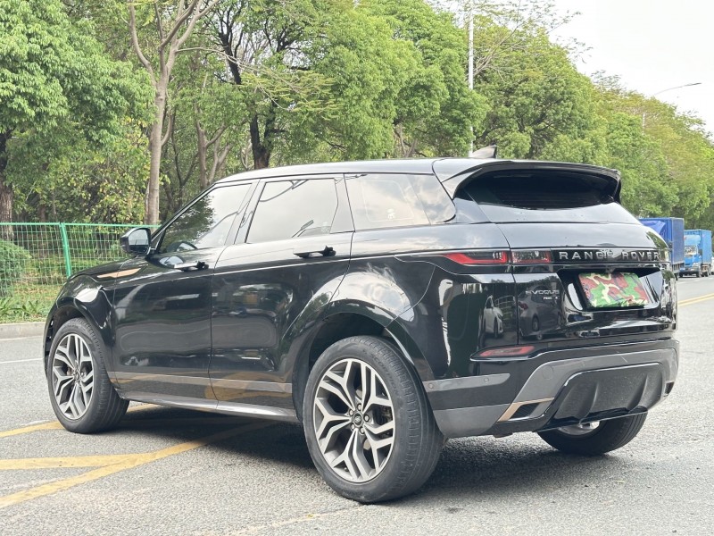 东莞21年路虎极光7