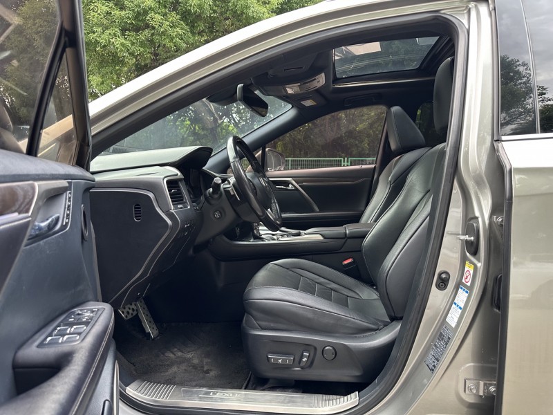 东莞16年雷克萨斯RX6