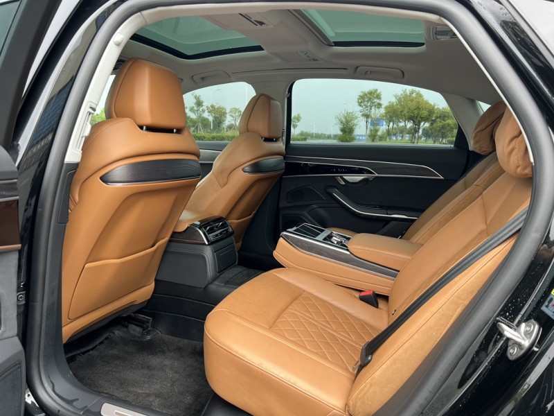 盐城23年奥迪A8L5