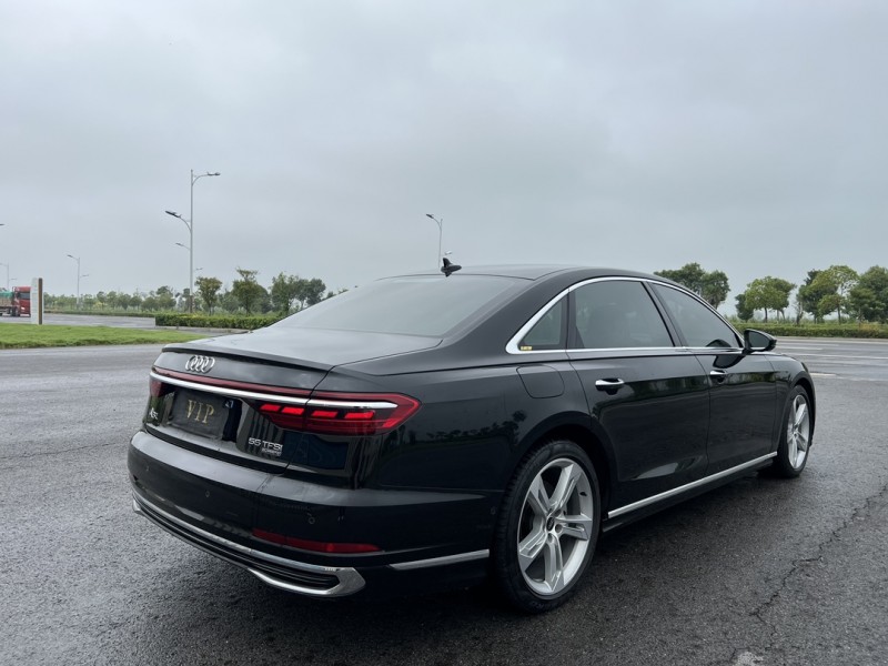 盐城23年奥迪A8L8