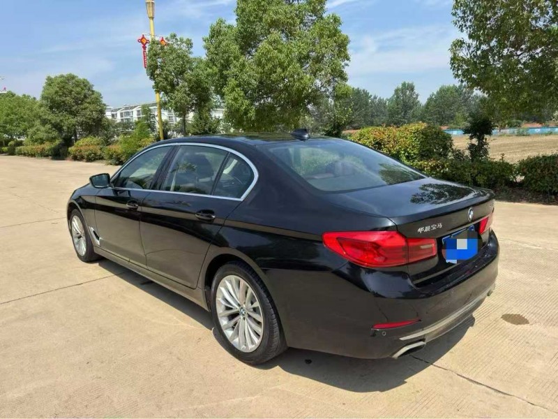 盐城19年宝马5系8