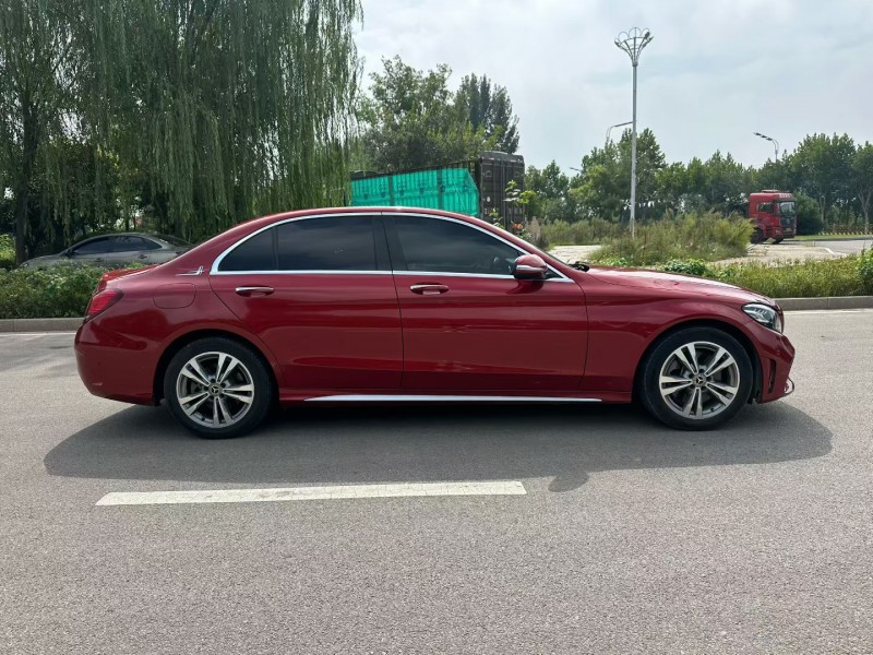 东营19年奔驰C7