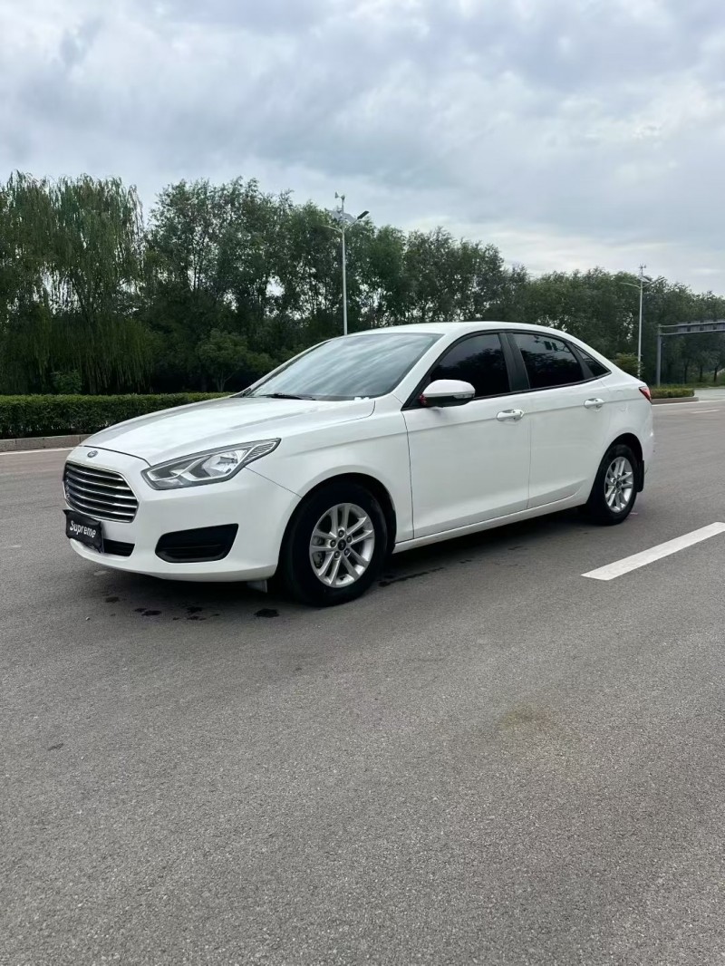 烟台21年福特福睿斯3