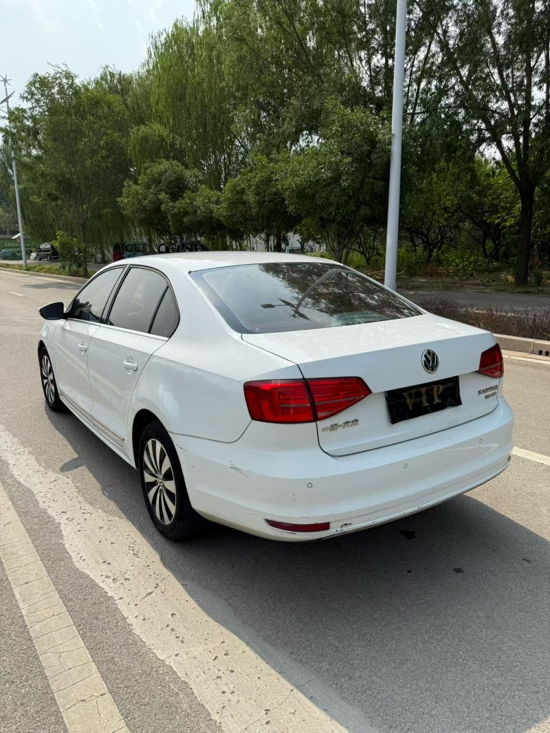 淄博18年大众迈腾8